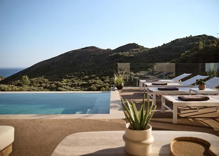 Villa Theta By Select