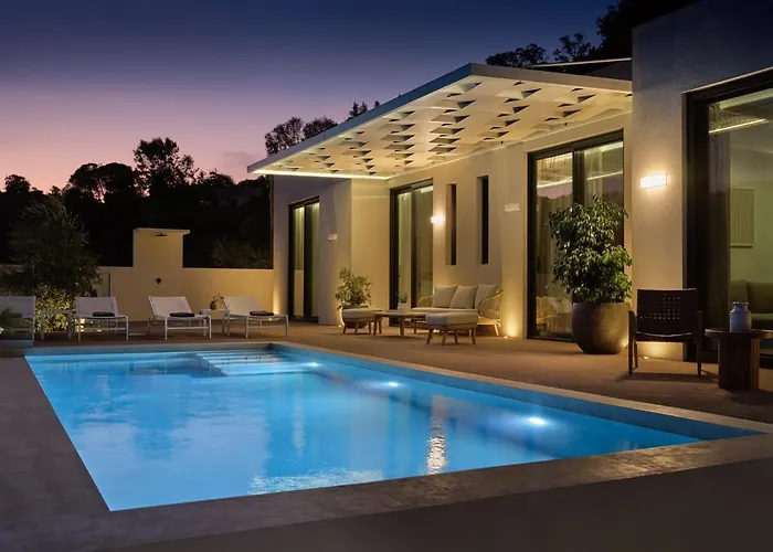 Villa Theta By Select